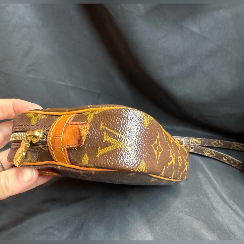 Louis Vuitton LV Monogram Pochette Marly Bandoulière with COA - Picture 7 of 16